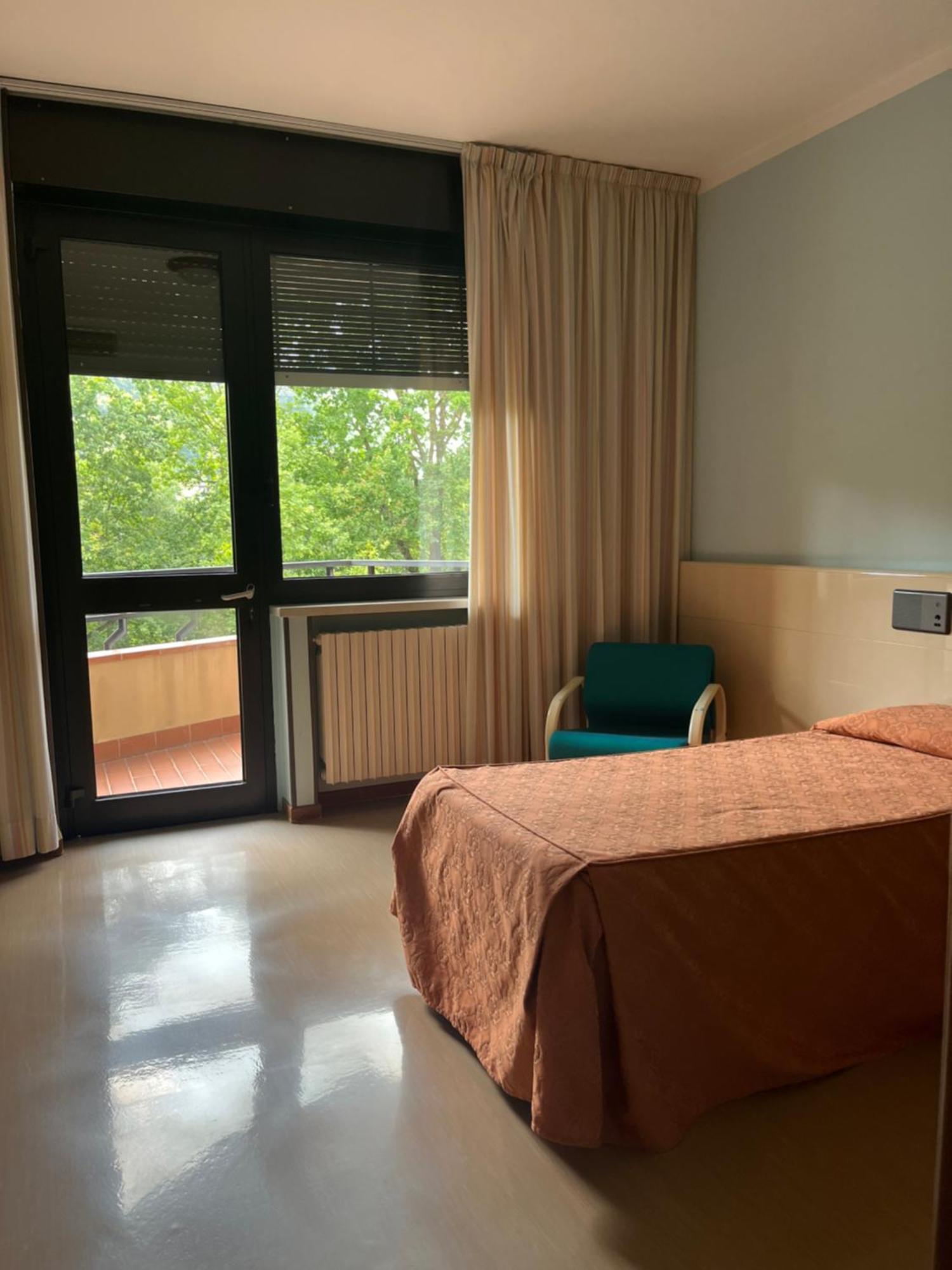 Albergo Casa Dell'Ospite ブレシア エクステリア 写真
